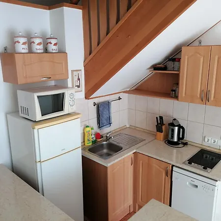 Apartment Katica Kehidakustany